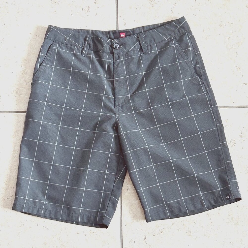 Mens, Gray Quiksilver Board Shorts, Size Small